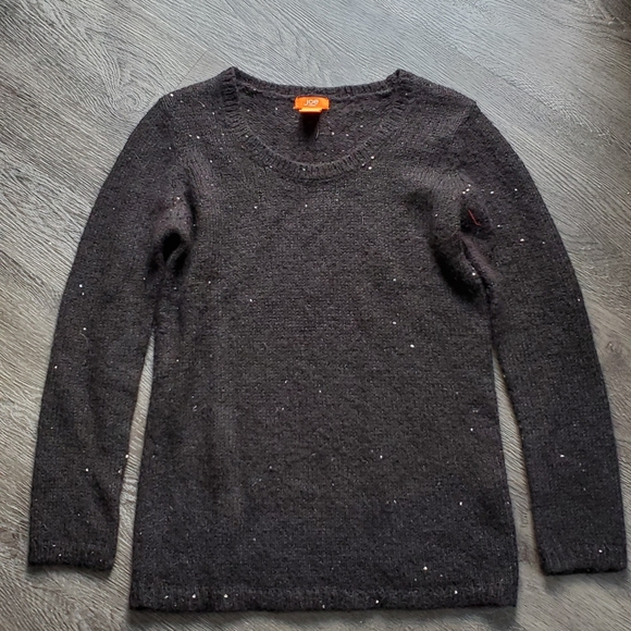 Black Sparkly Sweater - Picture 3 of 3